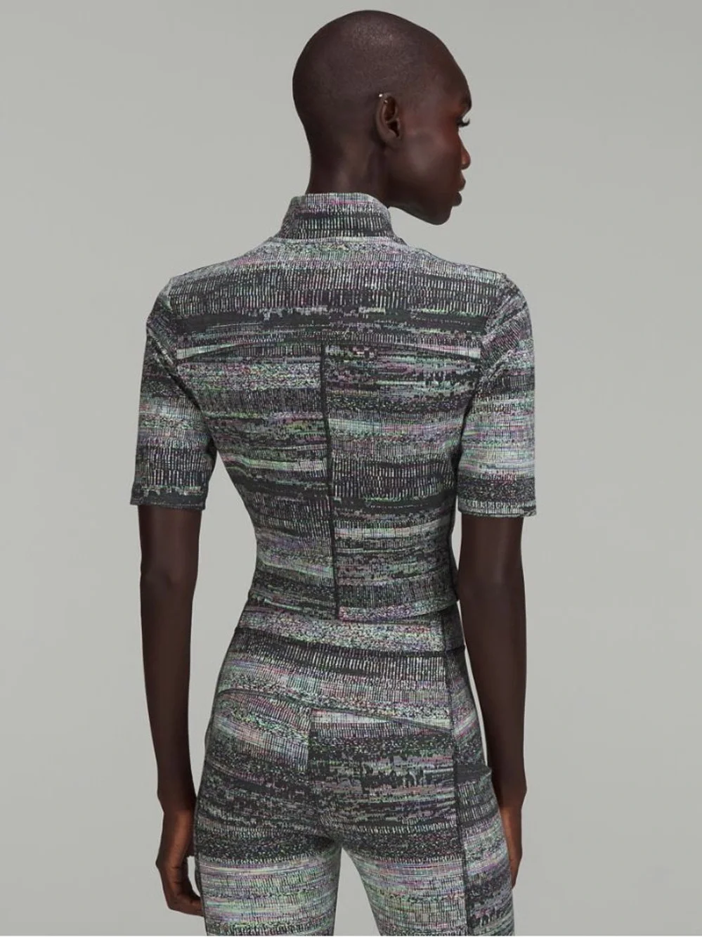 RARE Lululemon Lab Jacquard Mock Neck T-Shirt Future Noise Size Small Cropped
